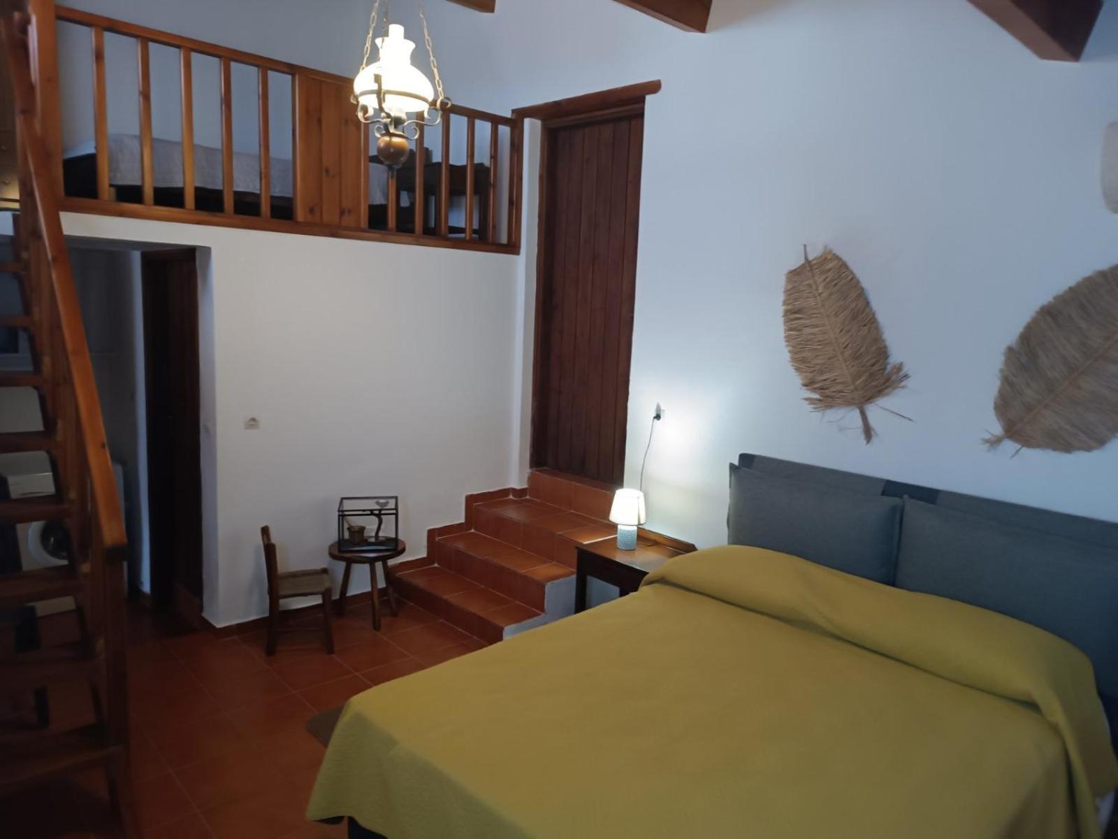 Fenareti Village House Makhairoi Bagian luar foto