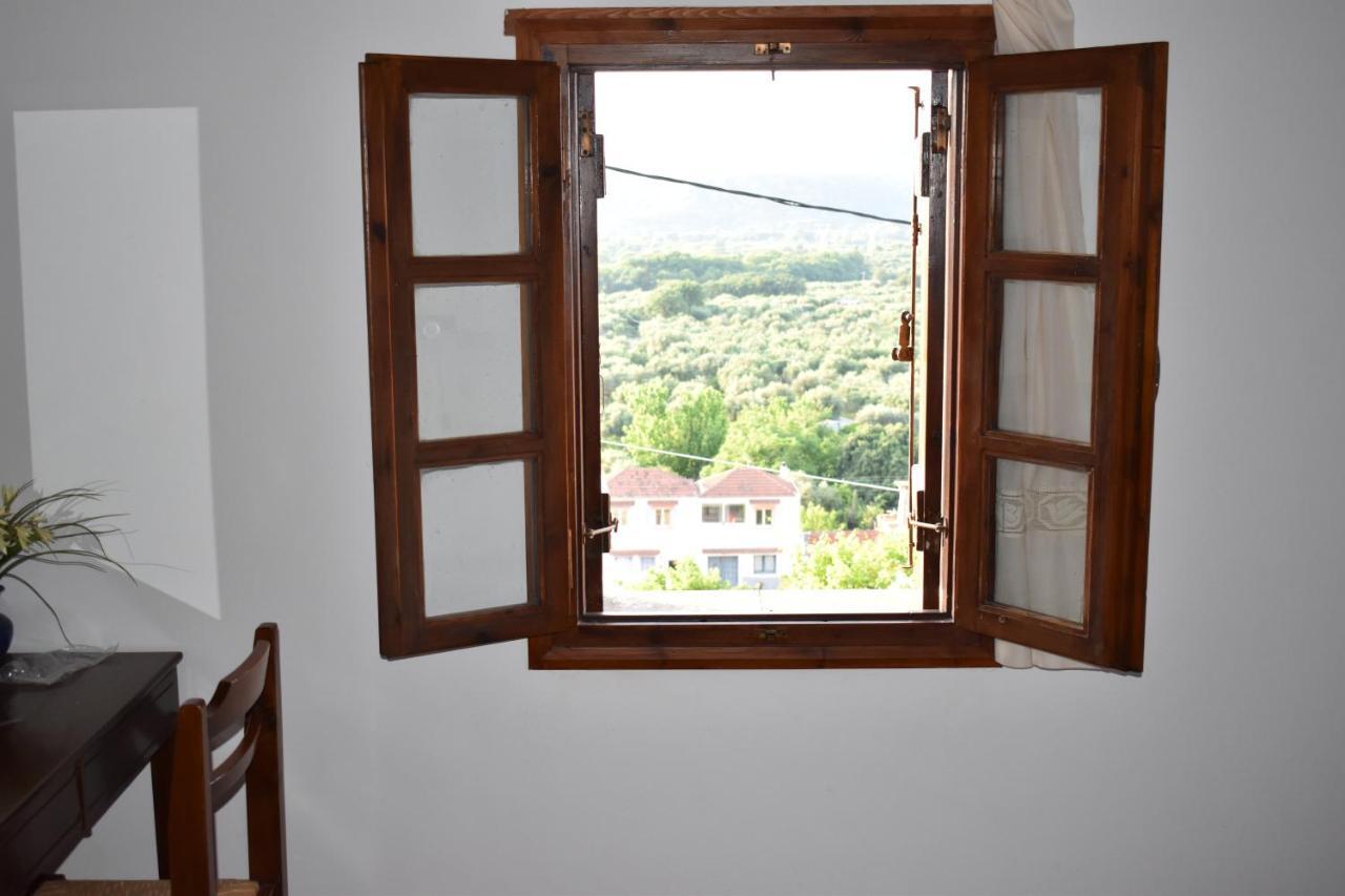 Fenareti Village House Makhairoi Bagian luar foto